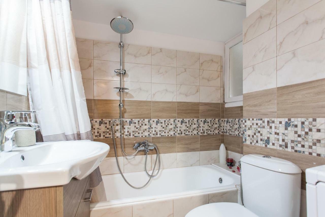 Central, Quiet, Cozy, Very Clean Private Apartment Close To Acropolis Athen Exterior foto