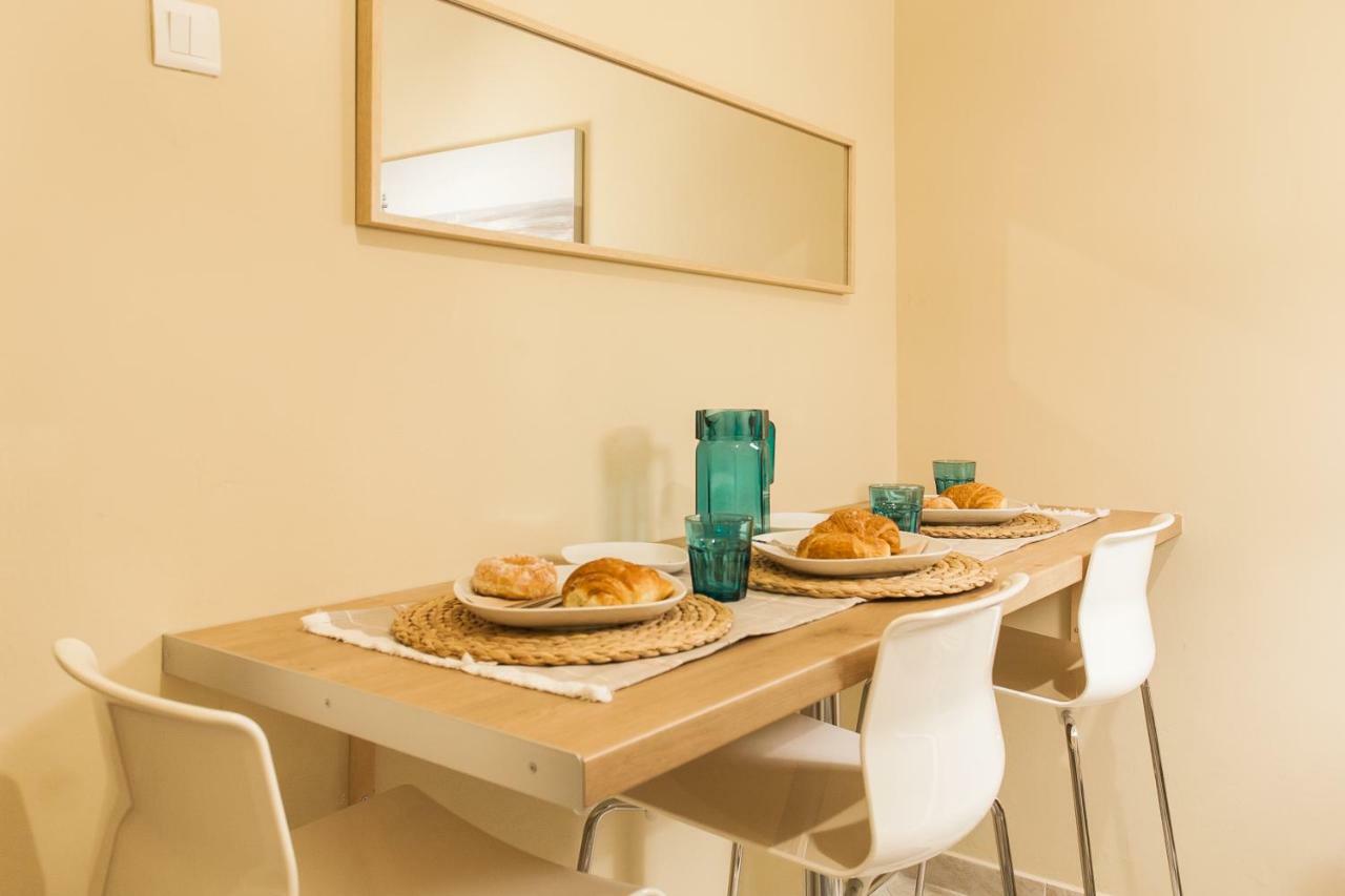 Central, Quiet, Cozy, Very Clean Private Apartment Close To Acropolis Athen Exterior foto